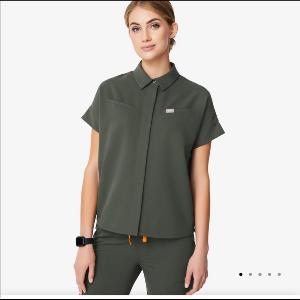 Figs Moss Elmina scrub top